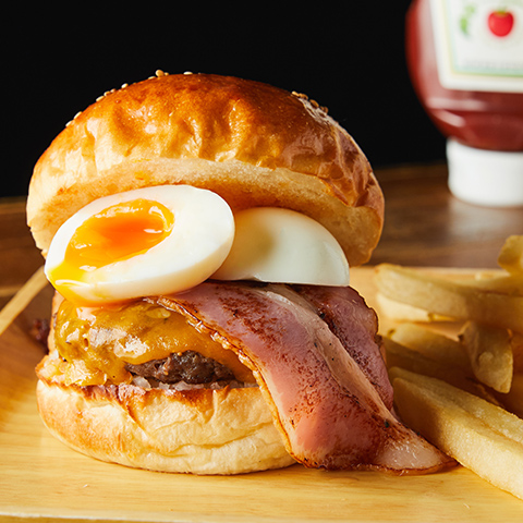 ベーコンエッグチーズバーガー
