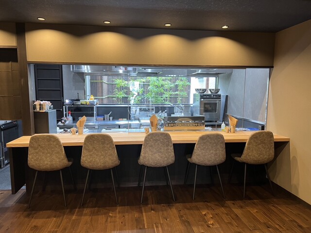 BURGER REVOLUTION KYOTO